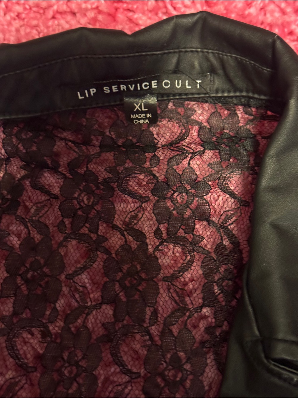 Lip service cult Los Angeles black pleather/lace fashion shorts & matching top - Picture 7 of 11
